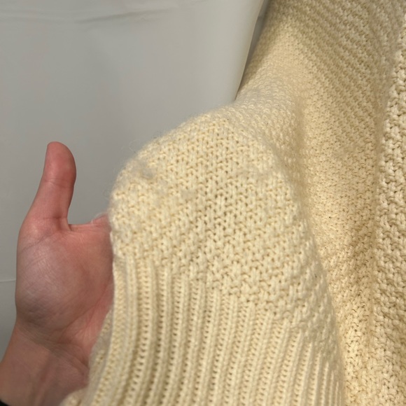 Cream color sweater from amazon - Picture 3 of 4